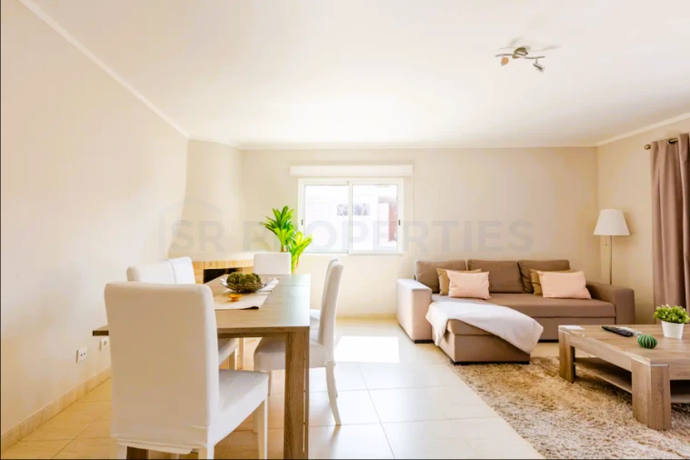 Apartamento T2 para Venda em Quarteira Foto 10