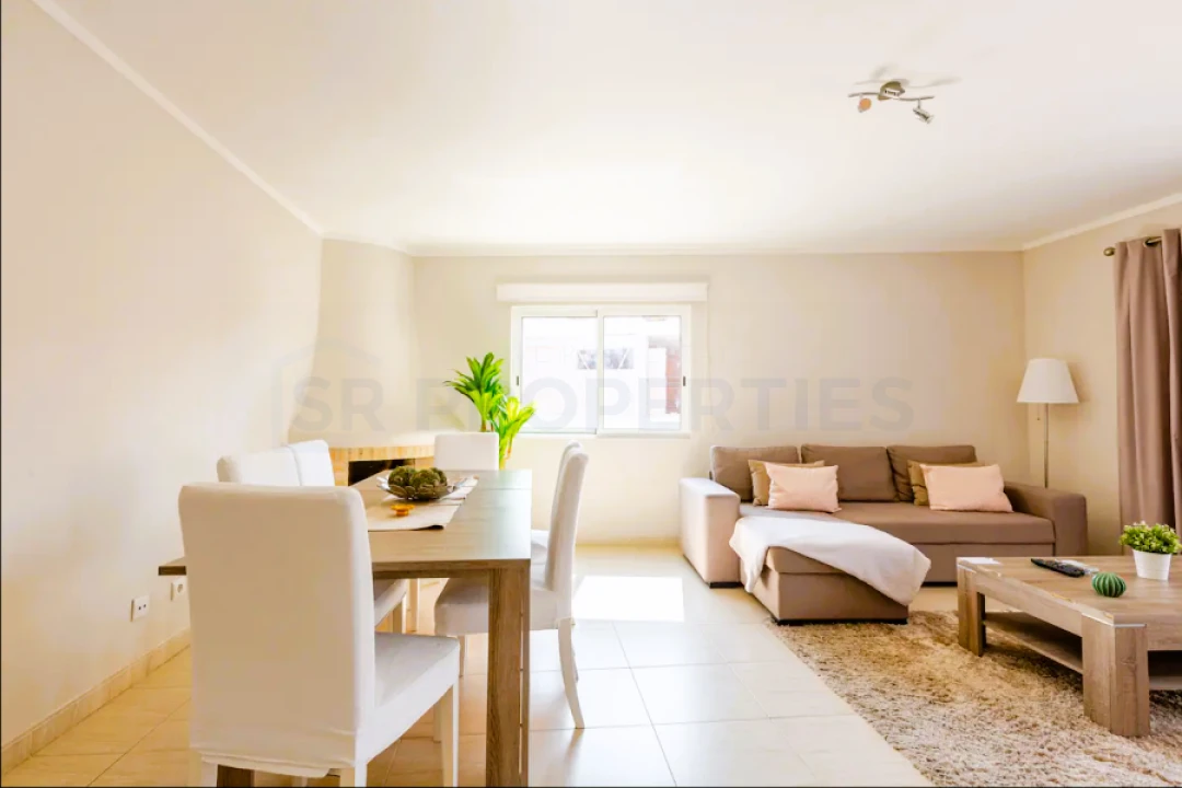 Apartamento T2 para Venda em Quarteira Foto 10