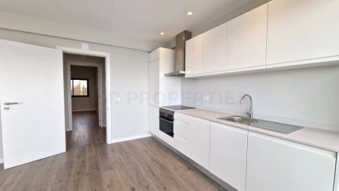 Apartamento T1 para Venda em Albufeira e Olhos de Água