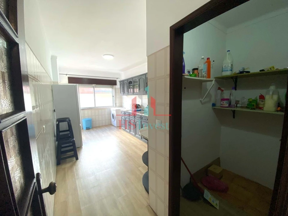 Apartamento T3 para Arrendamento em Nossa Sra de Fatima Foto 3