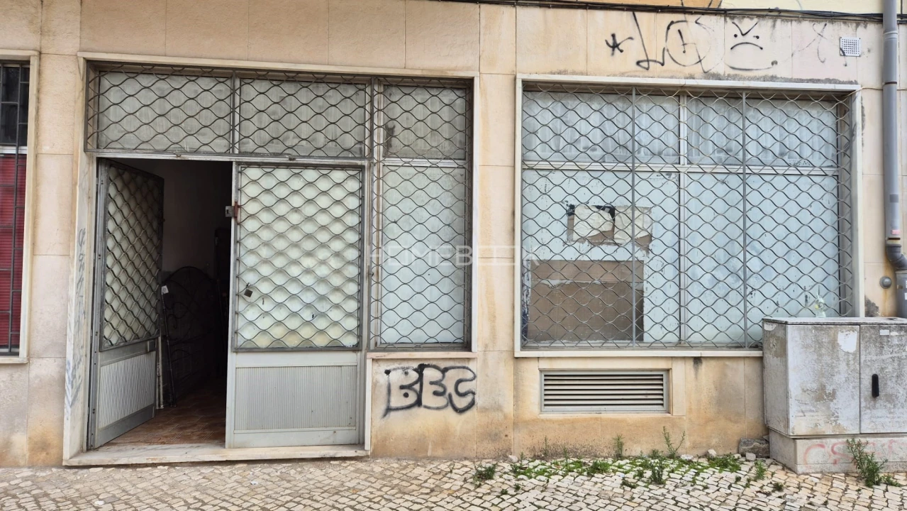 Negócio para Venda em Odivelas Foto 2