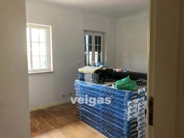 Moradia T5 para Venda em Rio de Mouro