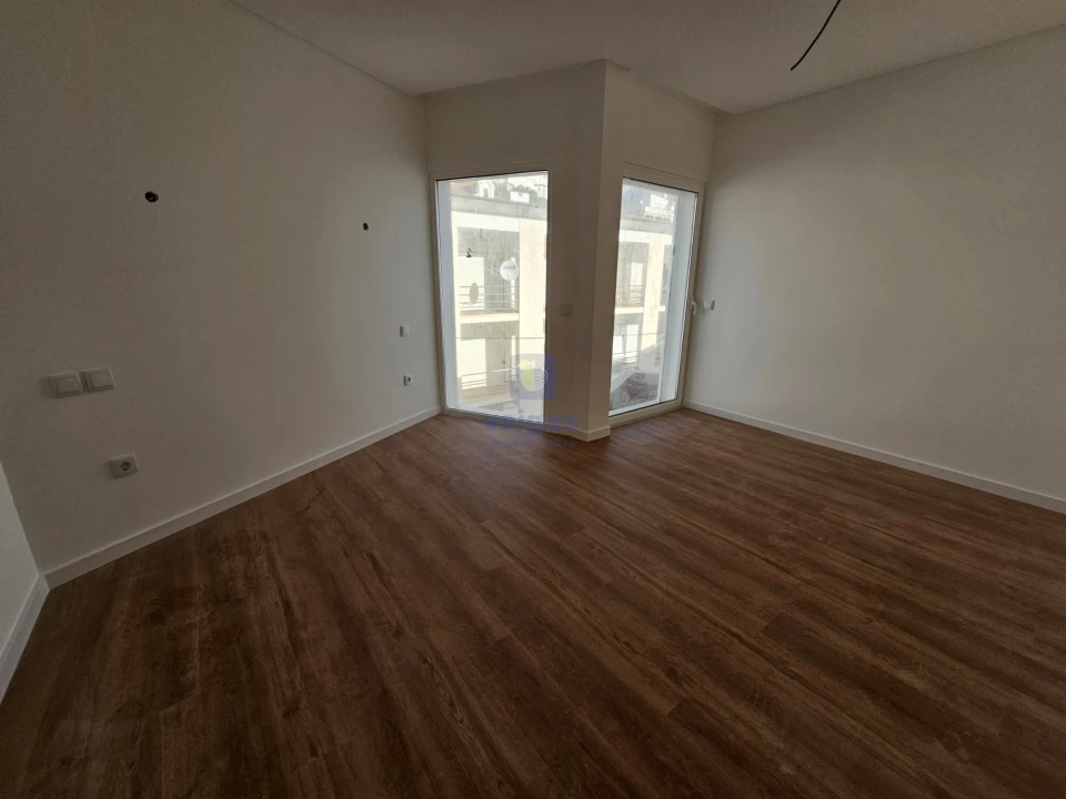 Apartamento T2 para Venda em São Martinho do Porto Foto 32