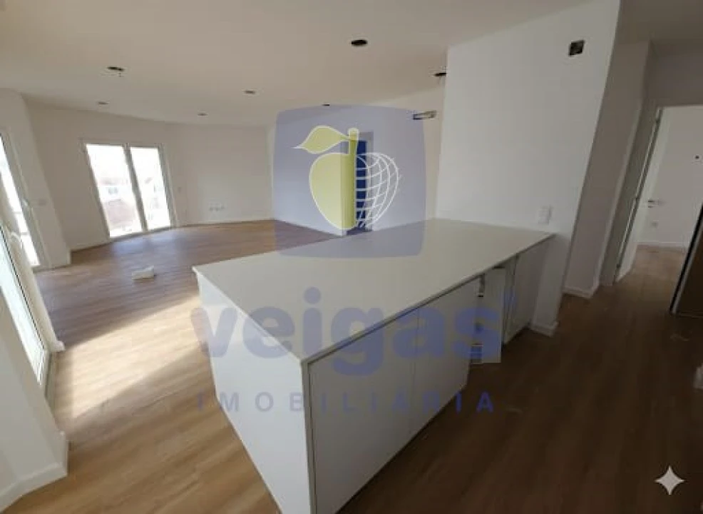 Apartamento T2 para Venda em São Martinho do Porto Foto 6