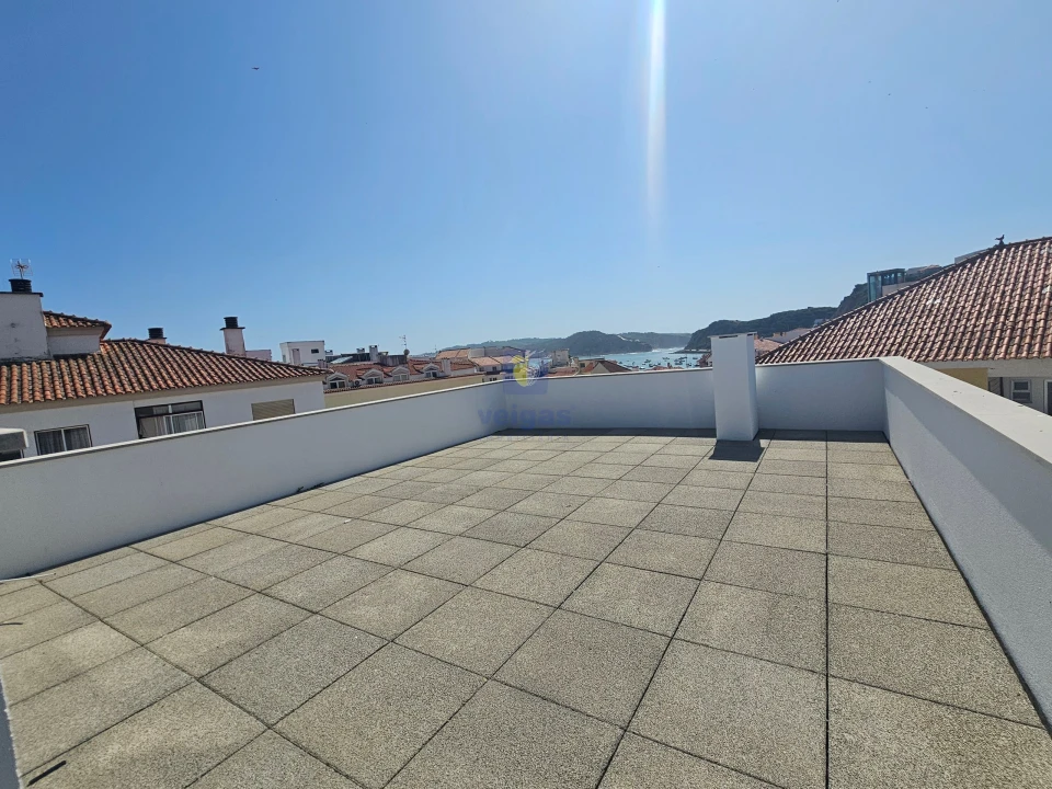 Apartamento T2 para Venda em São Martinho do Porto Foto 38