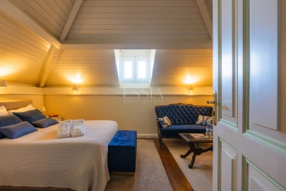 Moradia T6 para Venda em Arcozelo