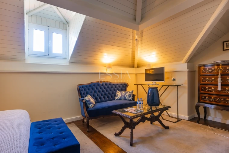 Moradia T6 para Venda em Arcozelo Foto 13