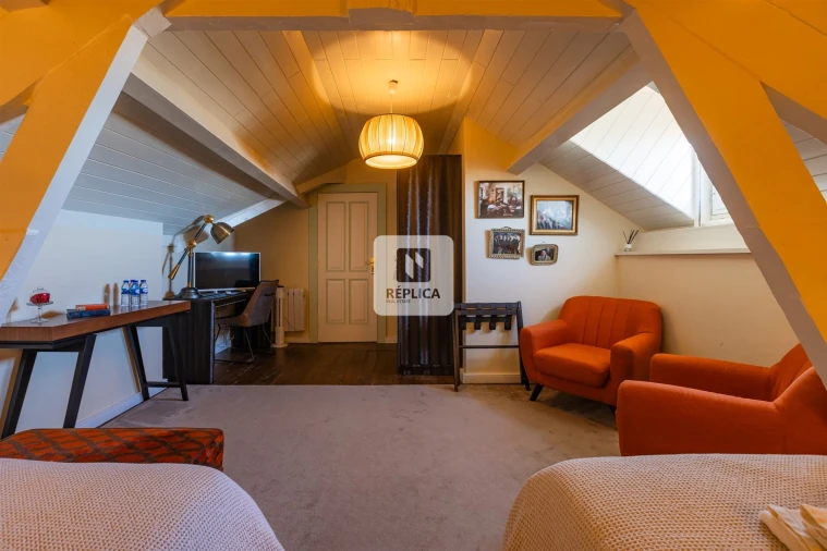 Moradia T6 para Venda em Arcozelo Foto 23