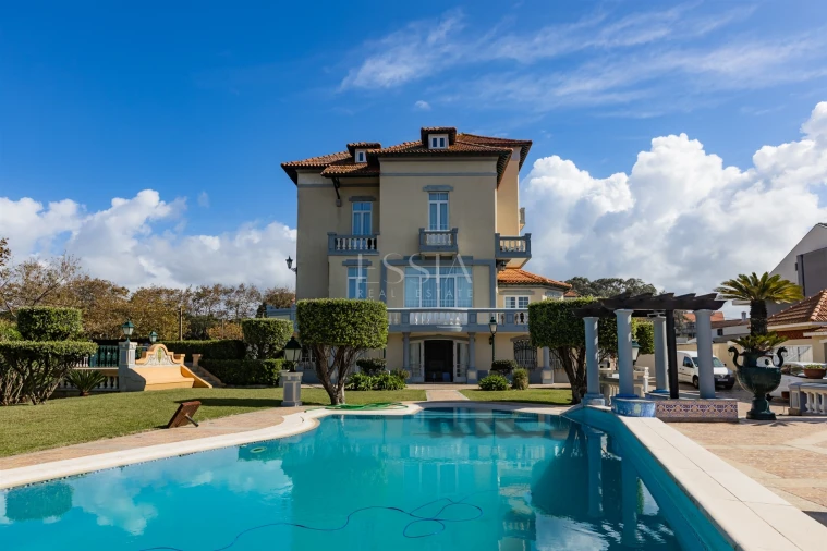 Moradia T6 para Venda em Arcozelo