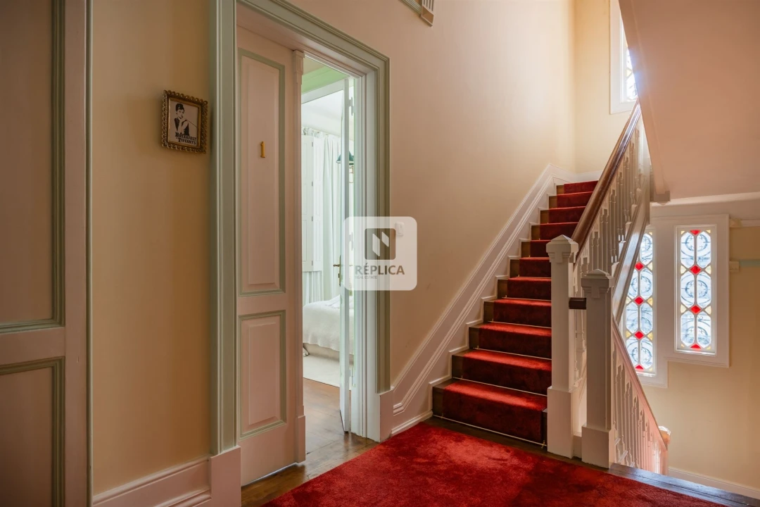 Moradia T6 para Venda em Arcozelo Foto 21