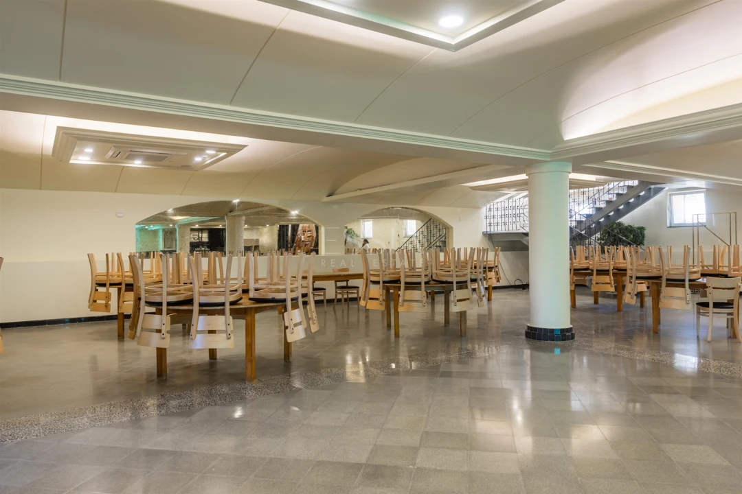 Moradia T6 para Venda em Arcozelo Foto 50