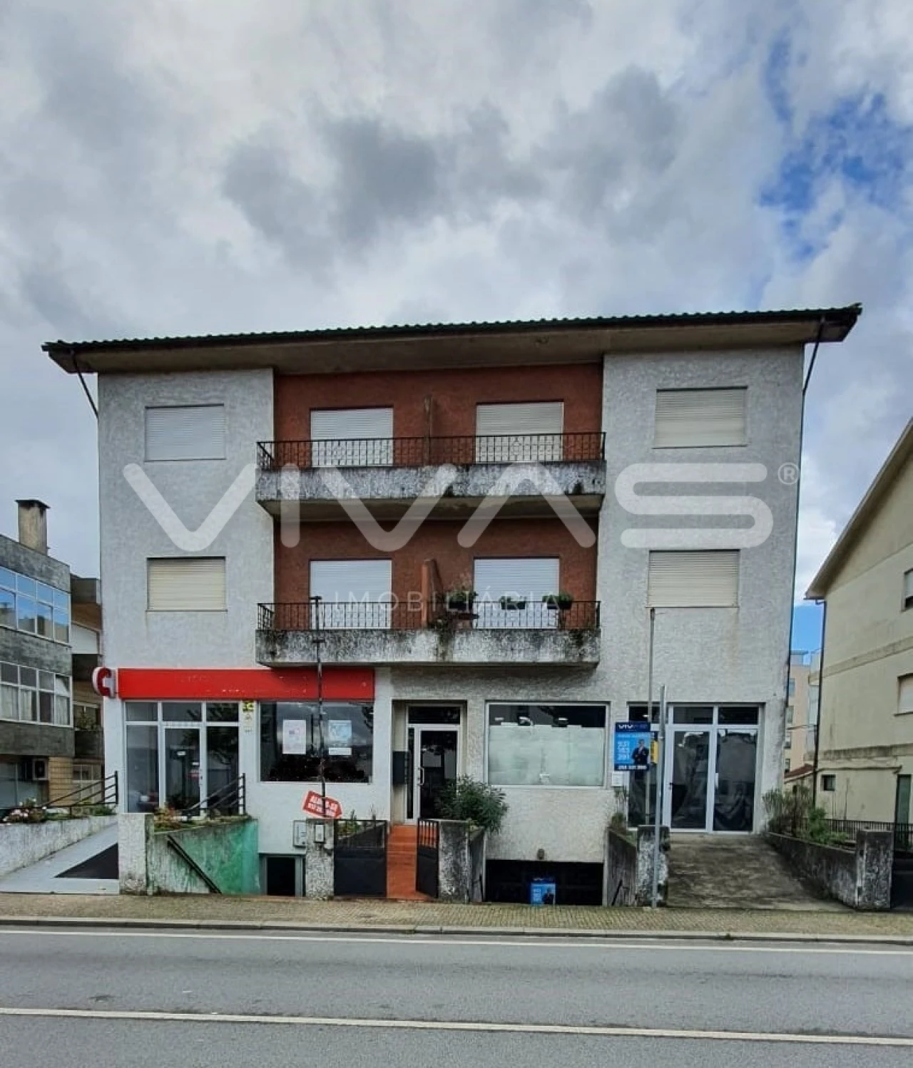 Loja para Venda em Vila Verde e Barbudo Foto 1