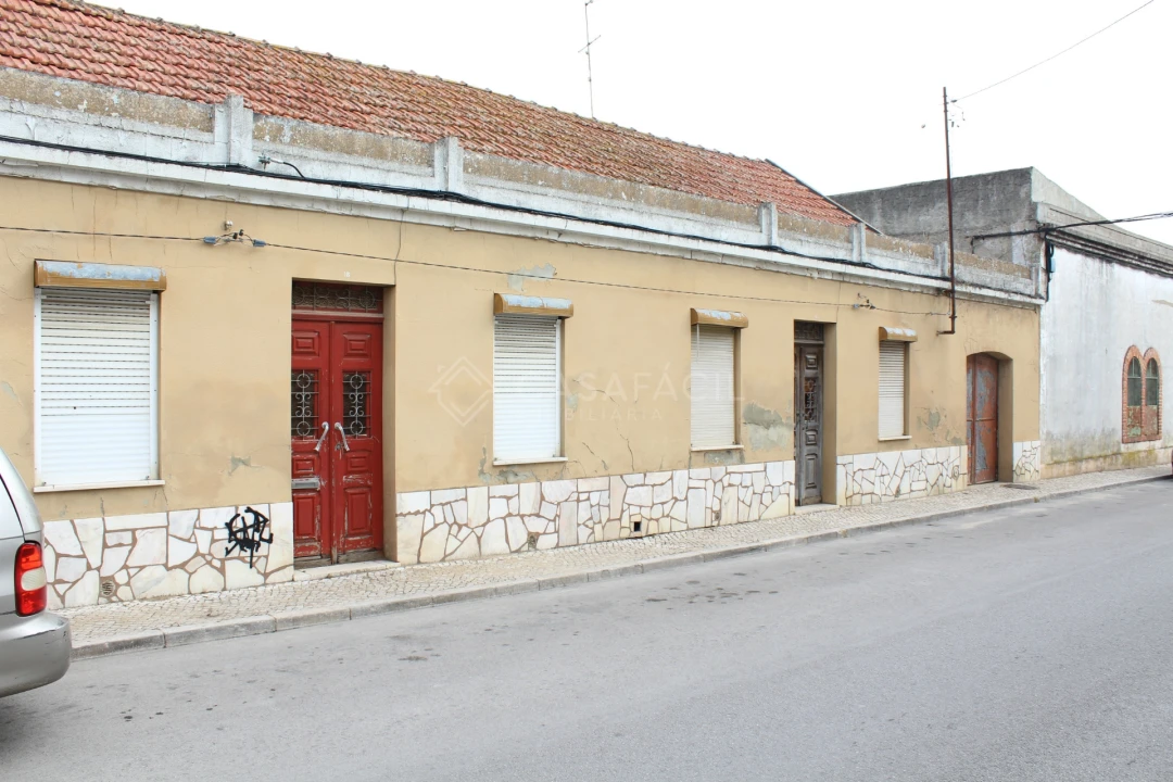 Moradia T2 para Venda em Montijo e Afonsoeiro Foto 1