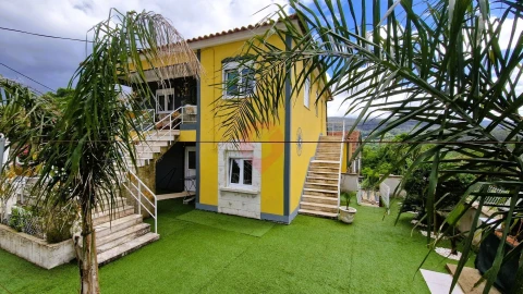 Moradia T5 para Venda em Covas