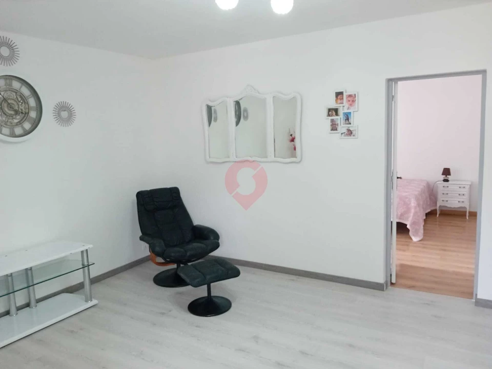 Moradia T5 para Venda em Covas Foto 14