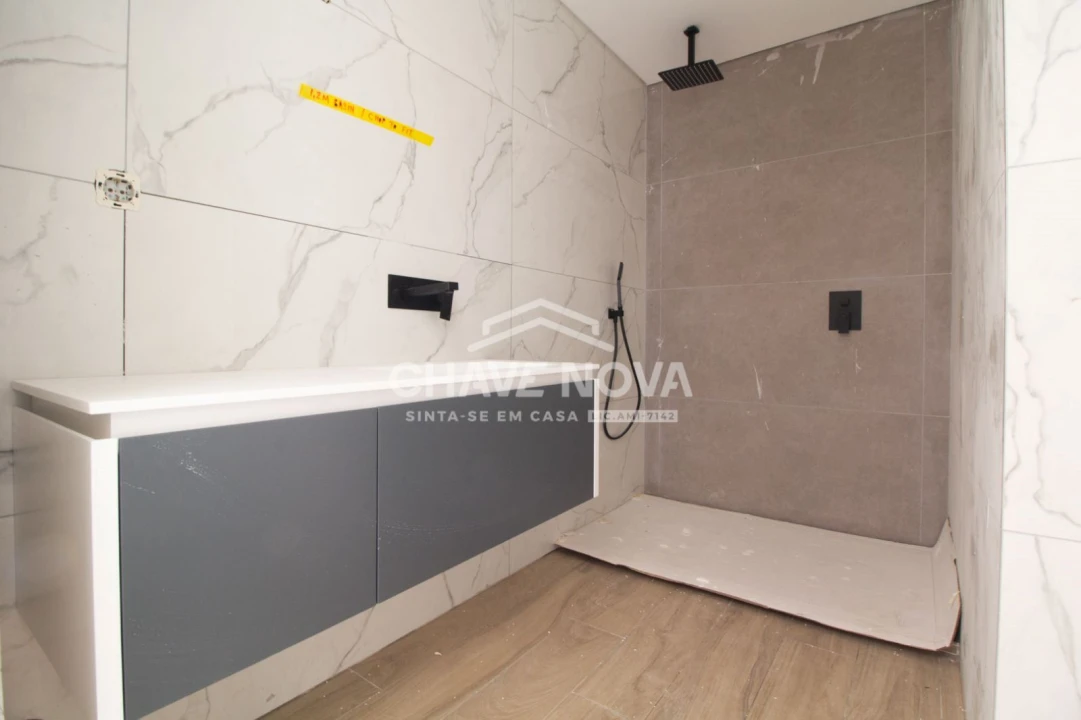 Apartamento T2 para Venda em Almancil Foto 23