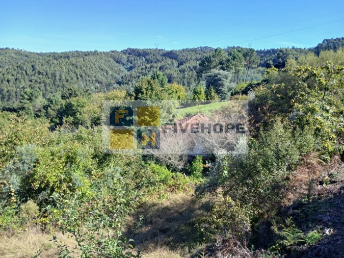 Moradia para Venda em Arrifana Foto 9