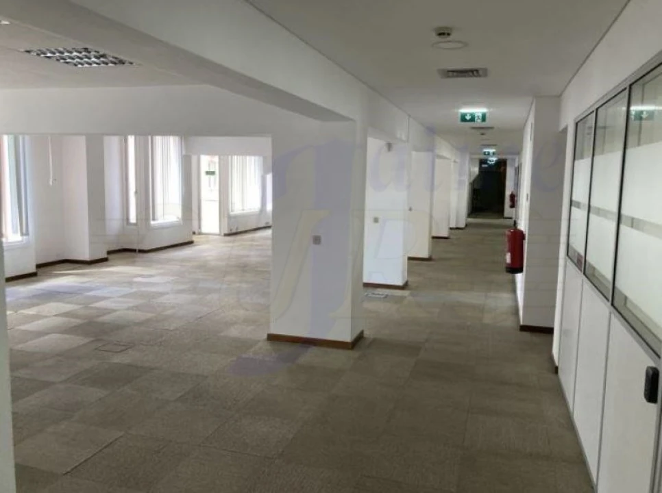 Escritório para Venda em Avenidas Novas Foto 8