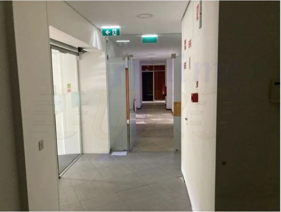 Escritório para Venda em Avenidas Novas Foto 30