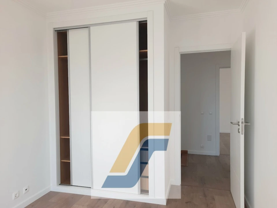 Moradia T4 para Venda em Ericeira Foto 42