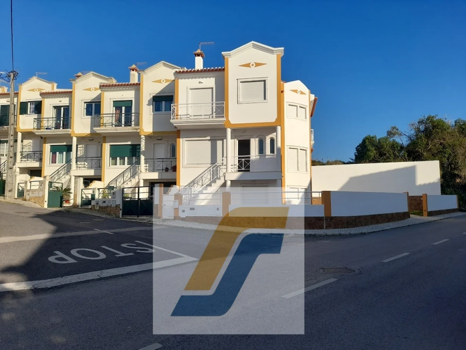 Moradia T4 para Venda em Ericeira Foto 51