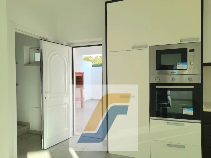 Moradia T4 para Venda em Ericeira Foto 8