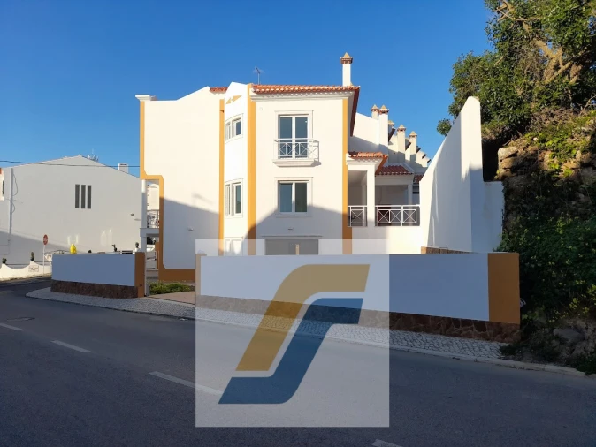 Moradia T4 para Venda em Ericeira Foto 16