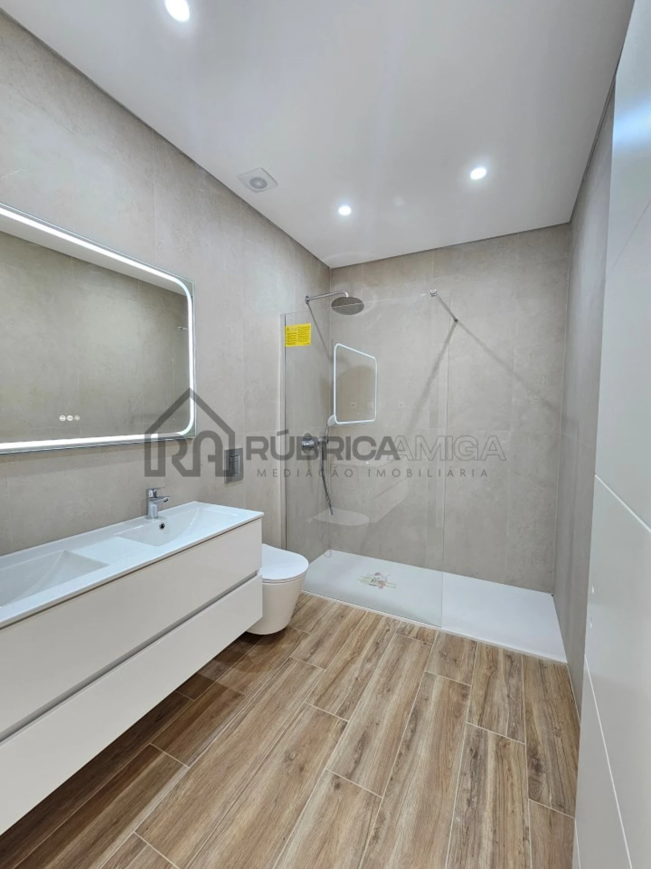 Moradia T3 para Venda em Loule (São Clemente) Foto 18