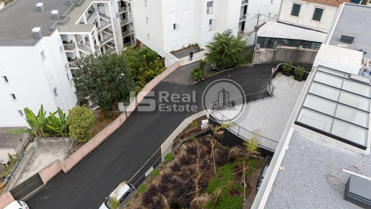 Apartamento T3 para Venda em Santo Antonio Foto 20