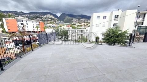 Apartamento T3 para Venda em Santo Antonio