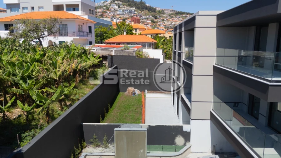 Apartamento T3 para Venda em Santo Antonio Foto 7