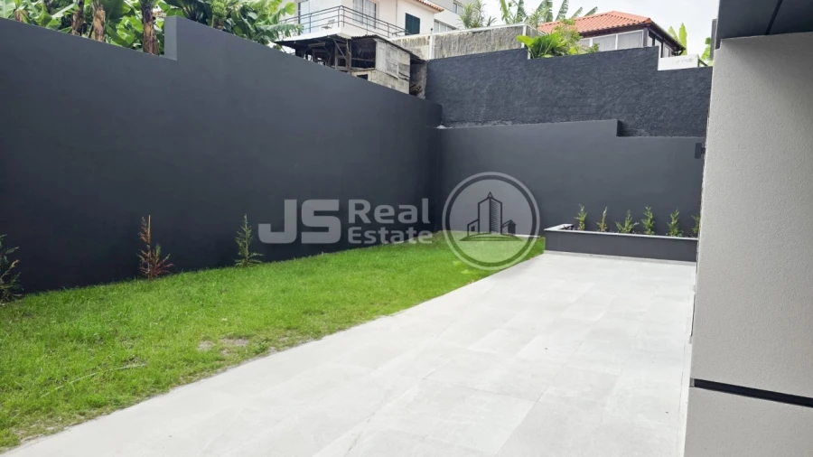 Apartamento T3 para Venda em Santo Antonio Foto 48