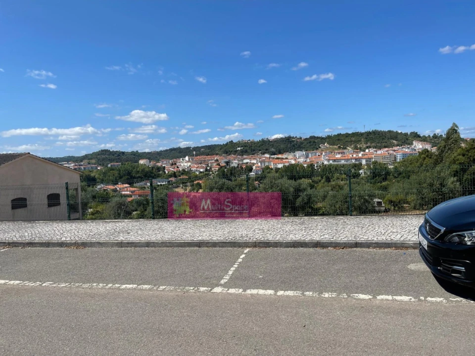 Terreno para Venda em Nossa Senhora das Misericordias Foto 3