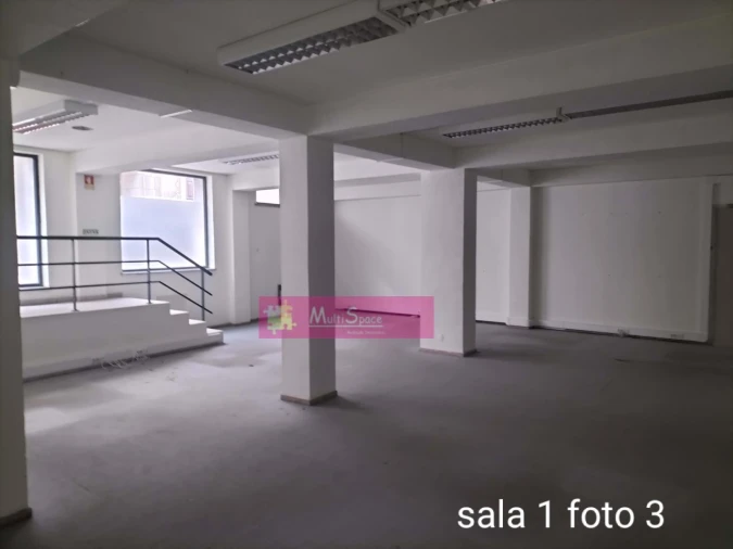 Loja para Venda em Torres Novas (Santa Maria, Salvador e Santiago) Foto 3