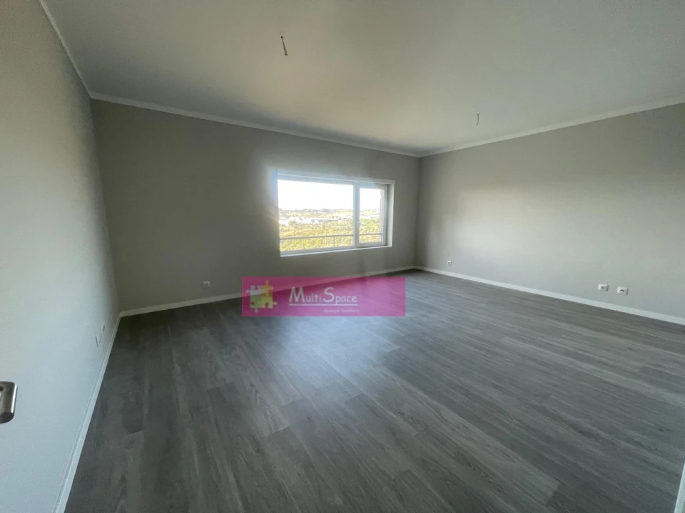 Apartamento T3 para Venda em Torres Novas (Santa Maria, Salvador e Santiago) Foto 3