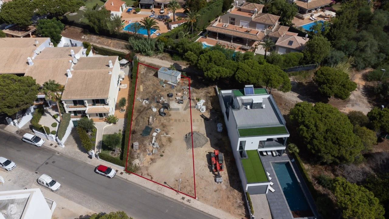 Terreno P/ Prédio para Venda em Almancil Foto 7