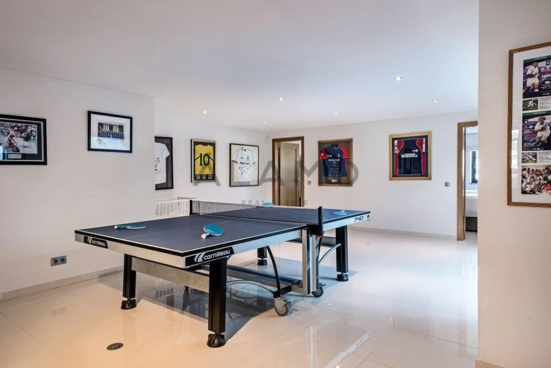 Moradia T6 para Venda em Almancil Foto 25