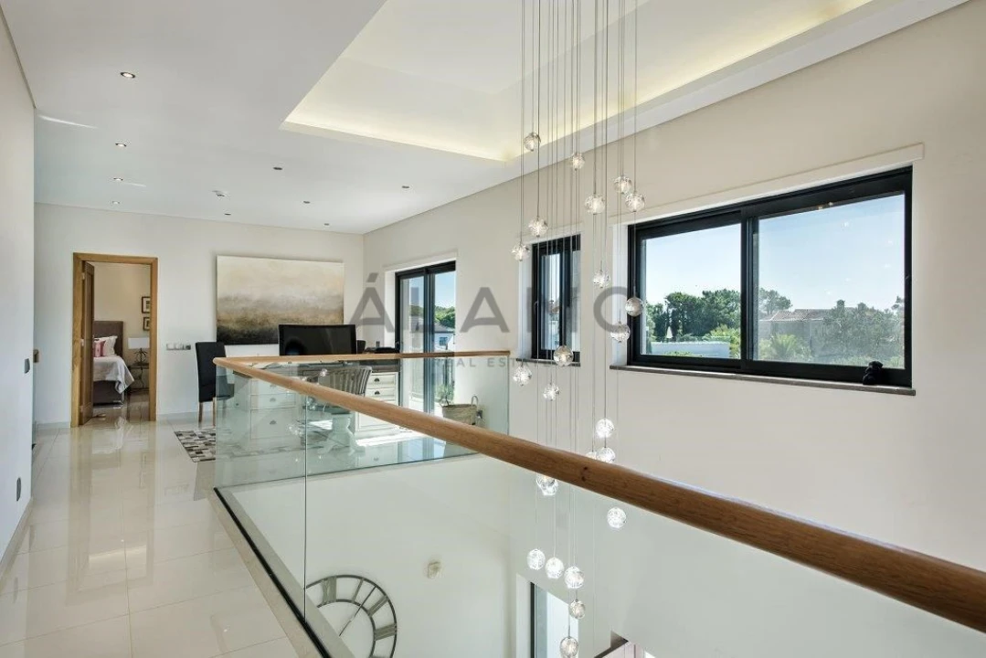 Moradia T6 para Venda em Almancil Foto 31