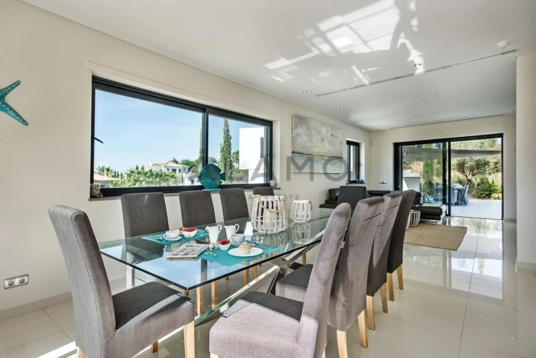 Moradia T6 para Venda em Almancil Foto 39