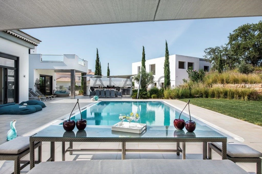 Moradia T6 para Venda em Almancil Foto 47