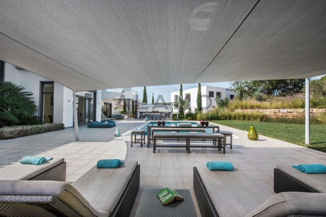 Moradia T6 para Venda em Almancil Foto 6