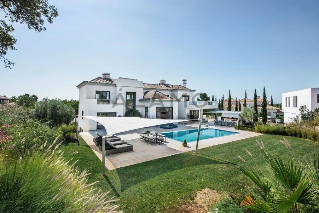 Moradia T6 para Venda em Almancil Foto 50