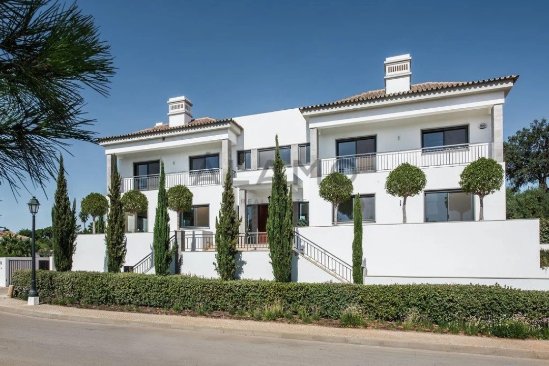 Moradia T6 para Venda em Almancil Foto 52