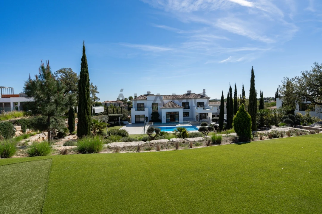 Moradia T6 para Venda em Almancil Foto 57