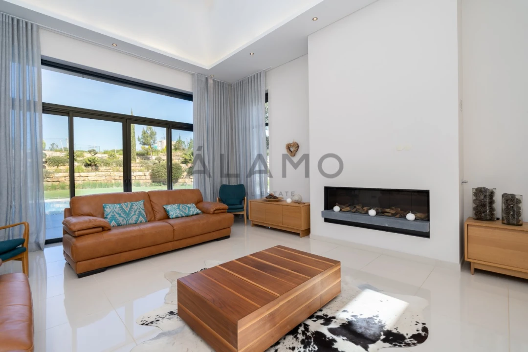 Moradia T6 para Venda em Almancil Foto 61