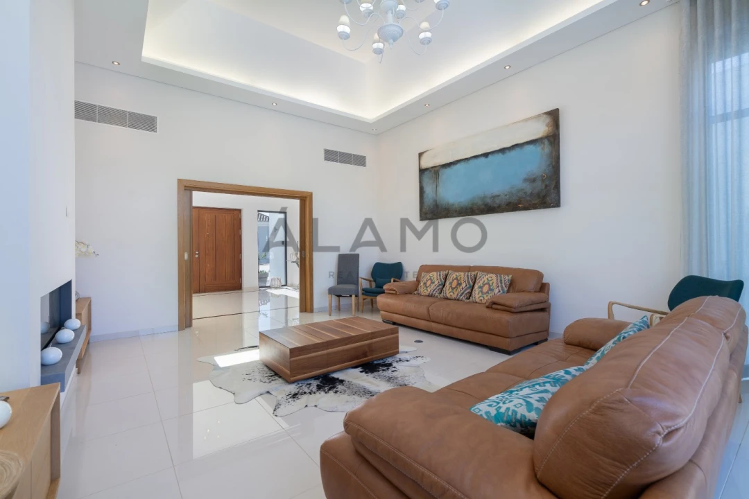 Moradia T6 para Venda em Almancil Foto 64