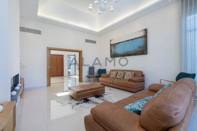 Moradia T6 para Venda em Almancil
