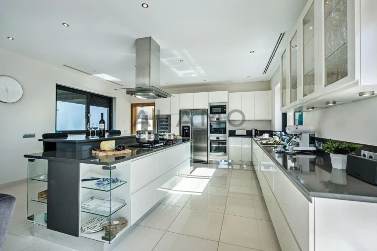 Moradia T6 para Venda em Almancil Foto 38