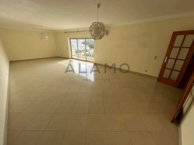 Apartamento T3 para Venda em Quarteira Foto 12