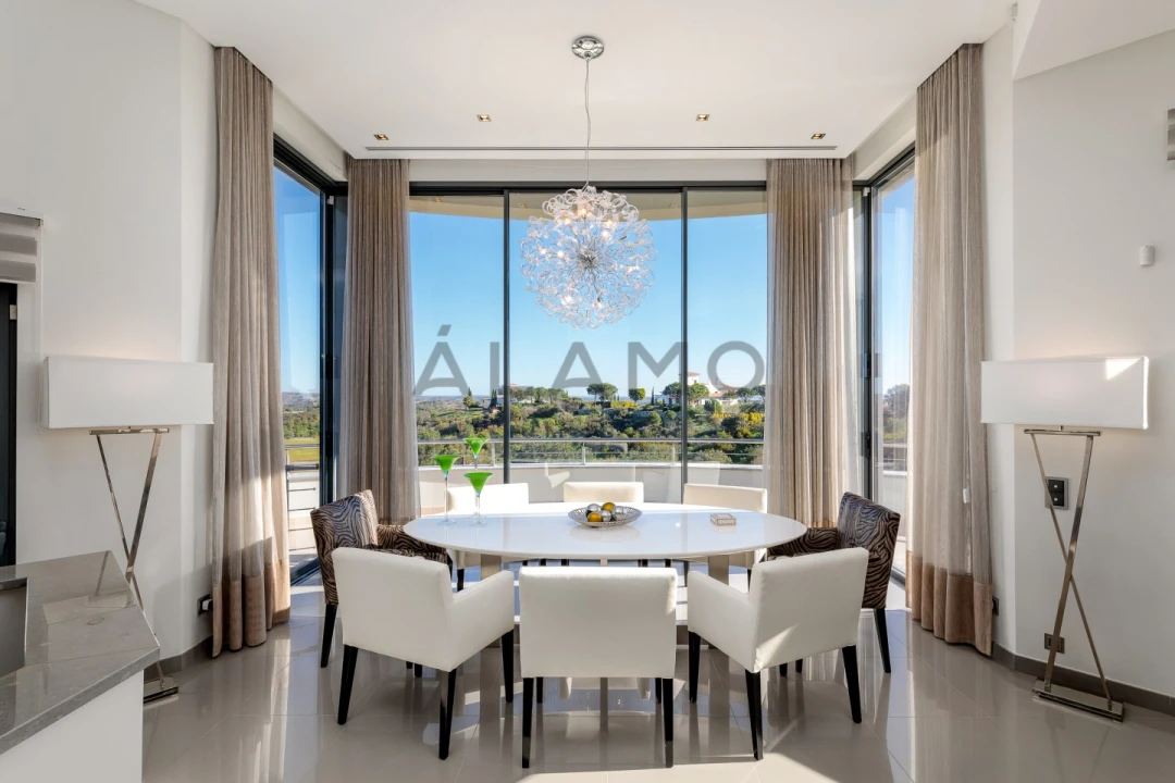 Moradia T5 para Venda em Vila Nova de Cacela Foto 2